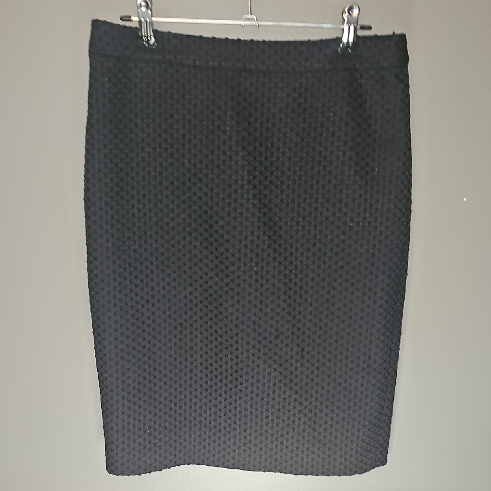 Ann Taylor Textured Black Pencil Skirt